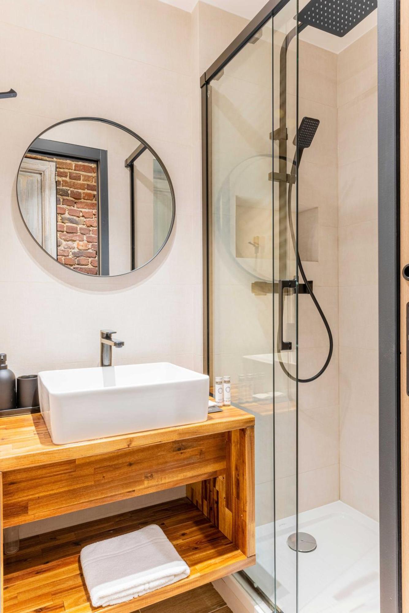 Charming - 2br-6p - Gare Du Nord * Parigi